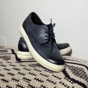 Kenneth Cole Men's Dark Blue Leather Oxfords